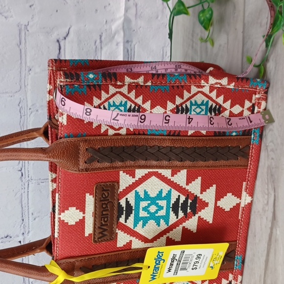 Wrangler Aztec Satchel/crossbody NWT - Picture 7 of 11